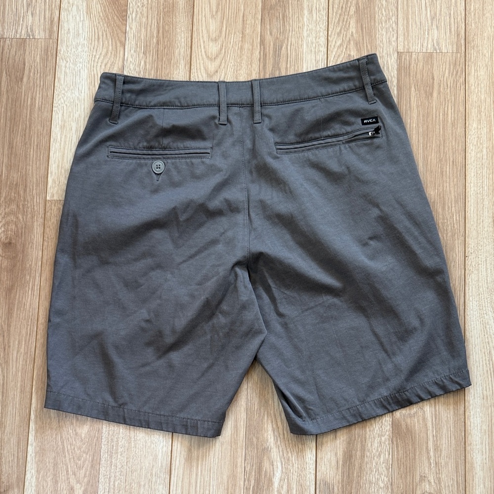 RVCV Classic Men's Gray Shorts